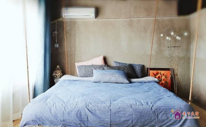 观景露台榻榻米房