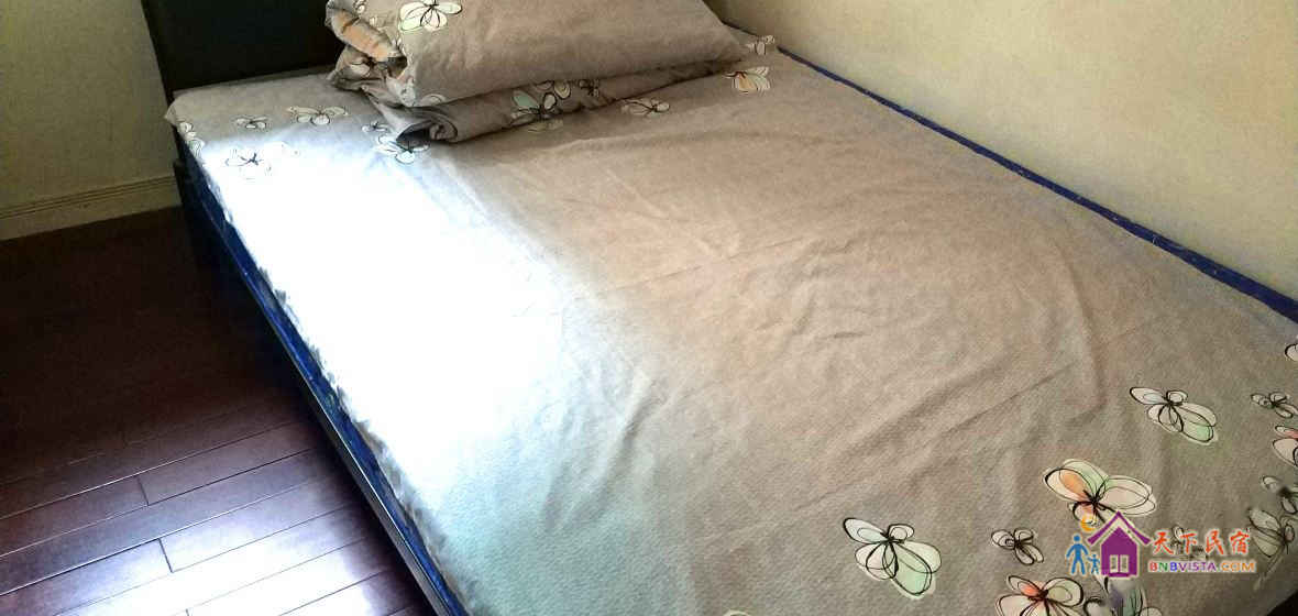 点滴怡情大床房(公共卫浴)