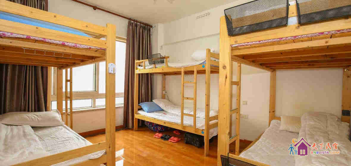 绝美夜景男女混合六人间(床位)