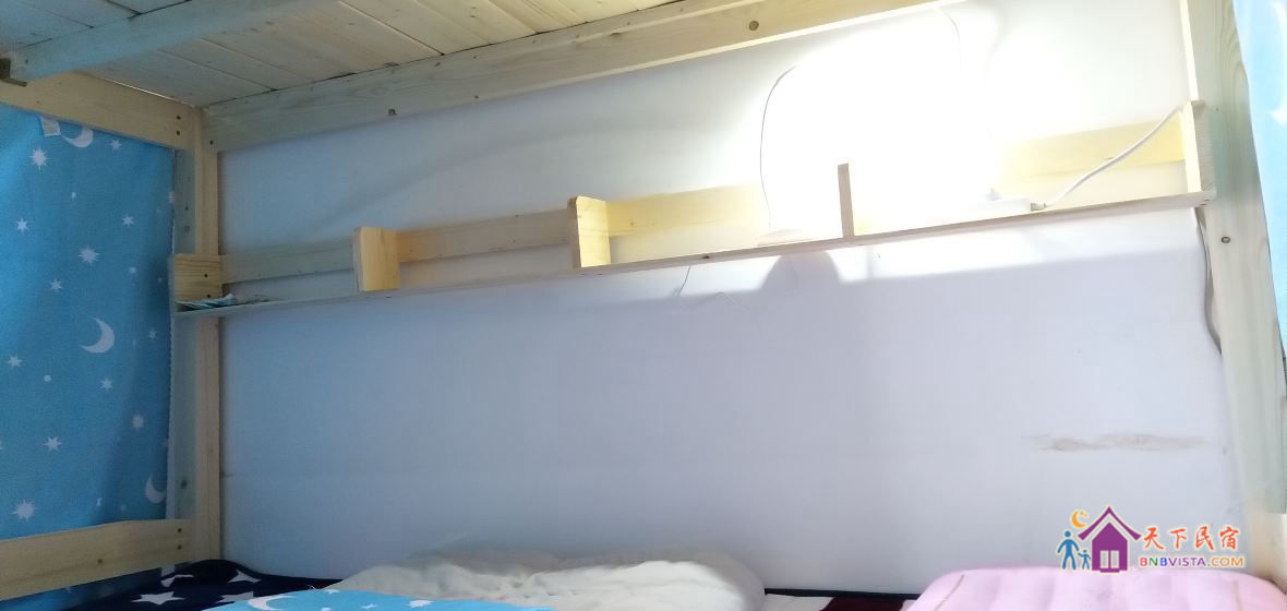 江景女神四人间(床位)