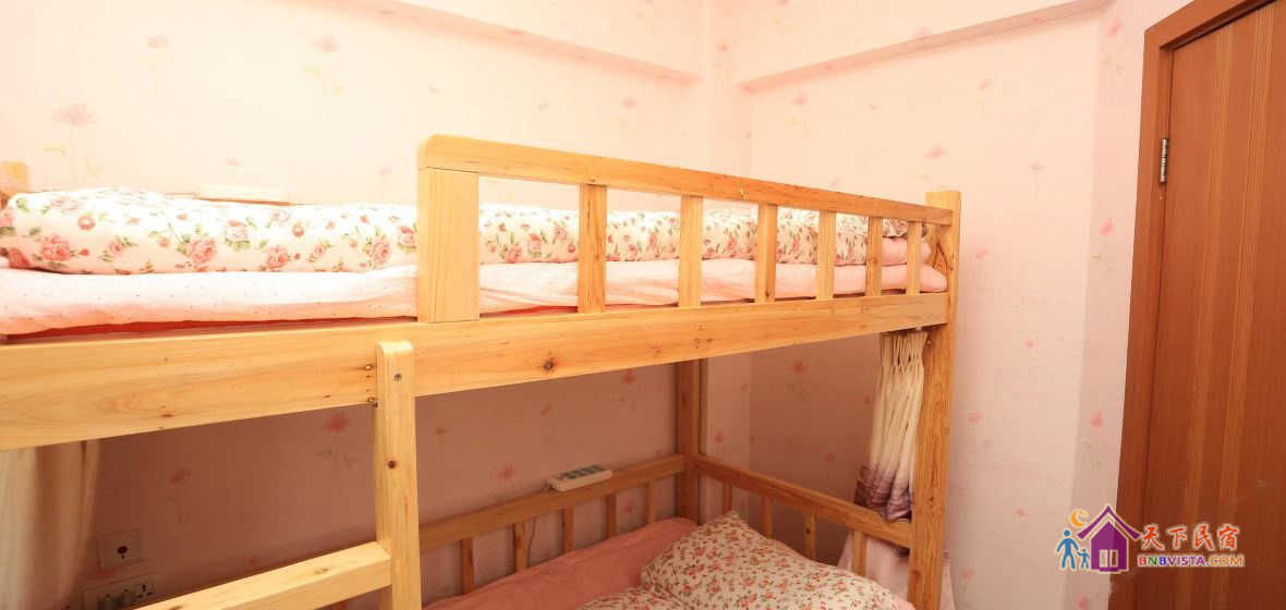 田园小清新女人四人间(床位)