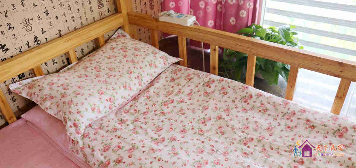 墨香风雅女生四人间(床位)(公卫)