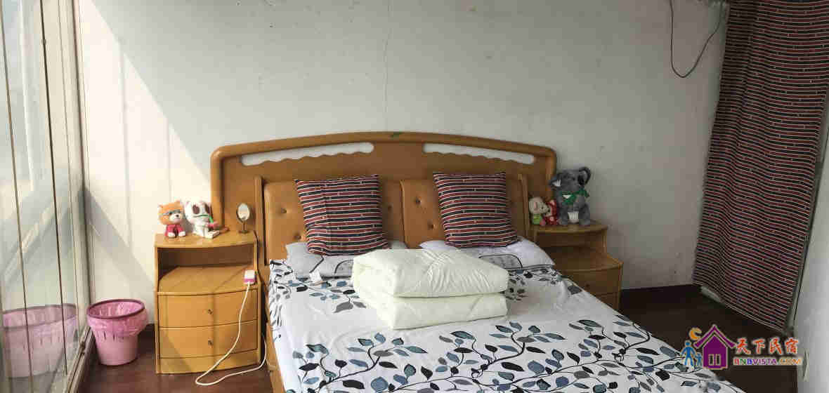 梦想起航180度全江景女生专享大床房