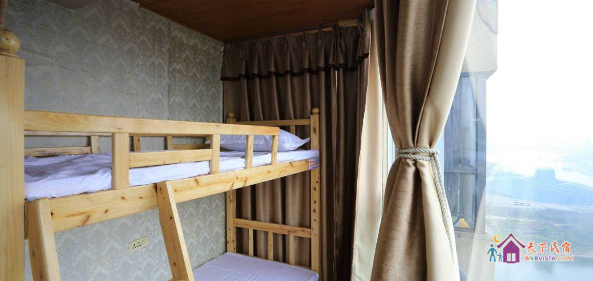 双人江景房(床位)