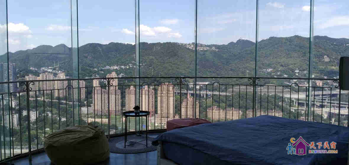 维吉尼亚城大床间