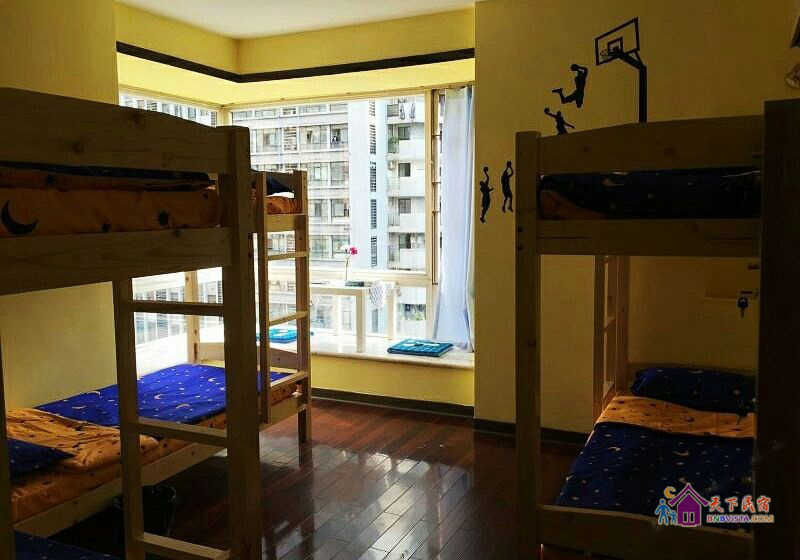hey 五米阳光男生阳台景观六人房(床位)