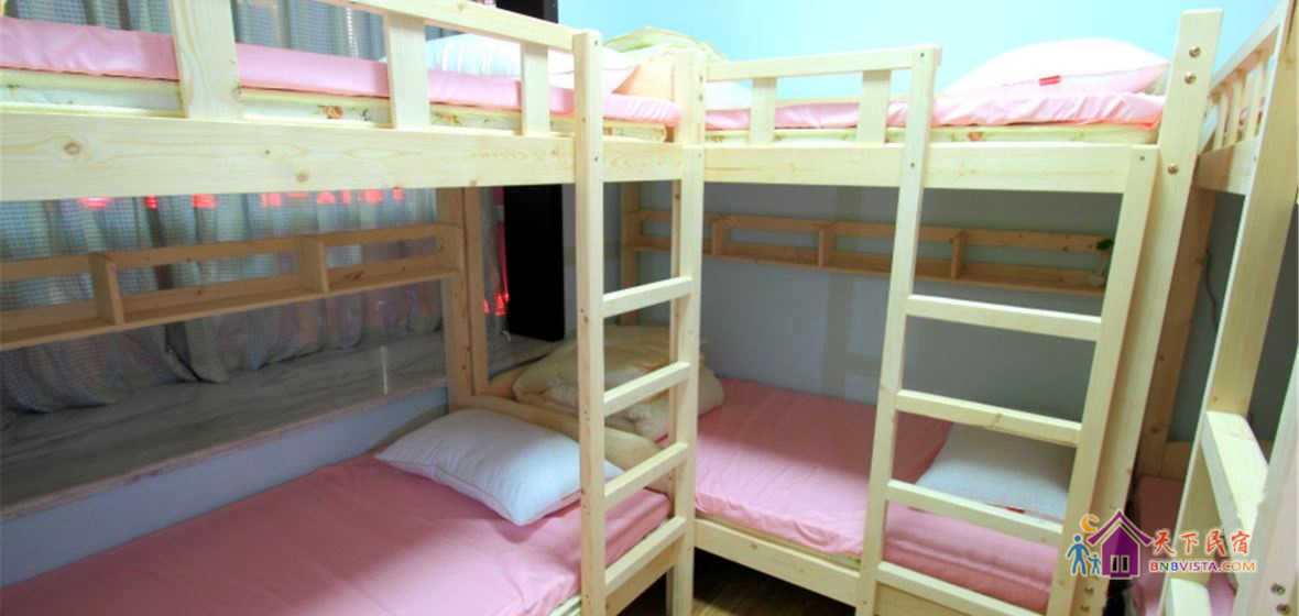景观男女混合六人床位房