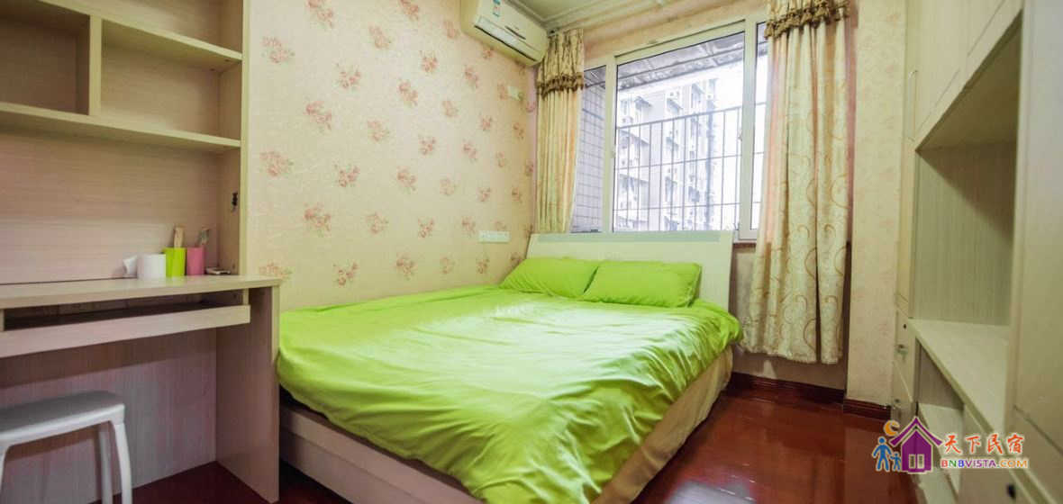 体育课三班重新大床房