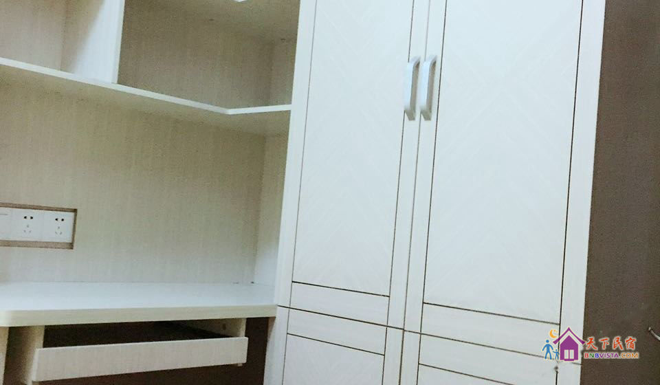 体育课一班 7012大床房(无窗)