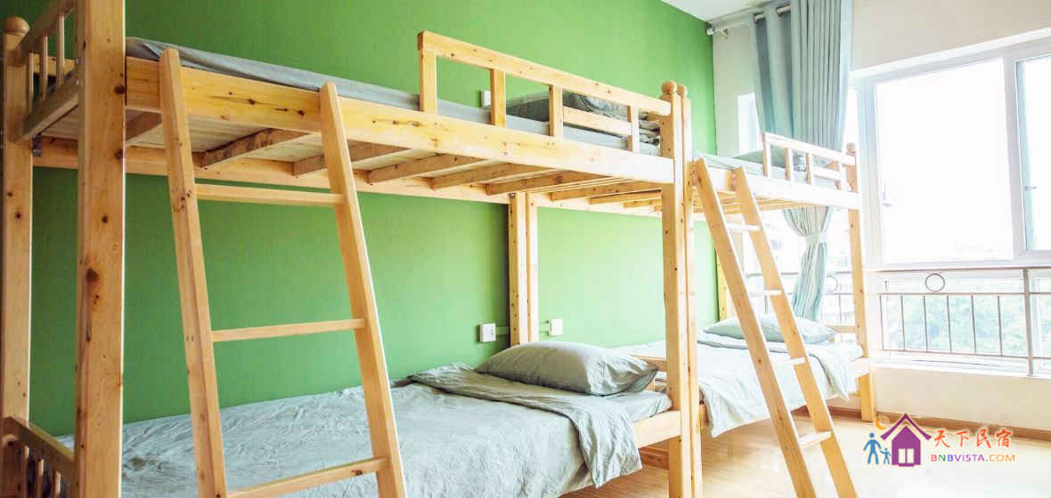 女生八人间(床位)