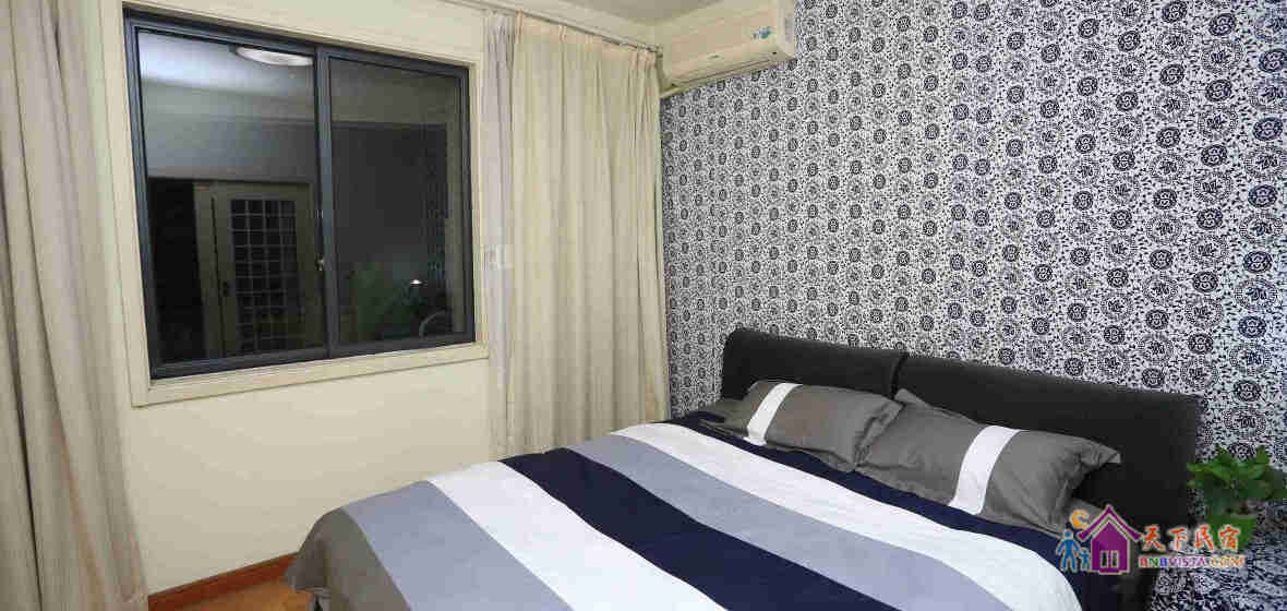 豪华江景大床房