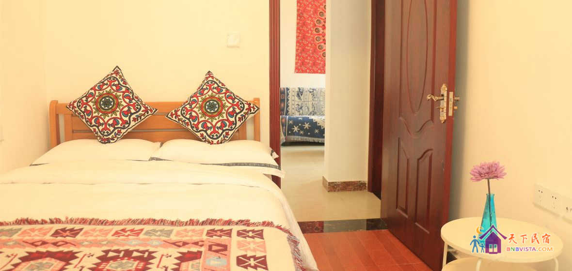 阳光民族风两卧室大套房