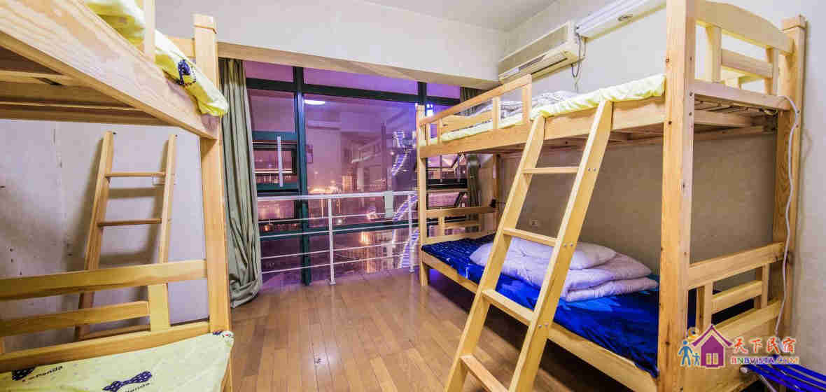 女生江景姐妹花四人床位间