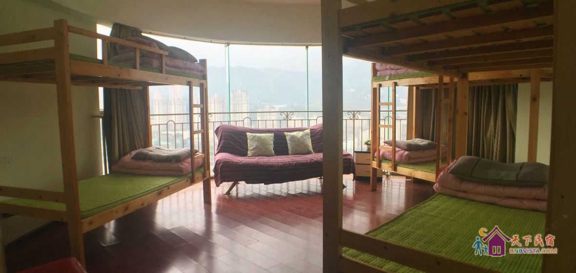 270度江景六人女生床位间