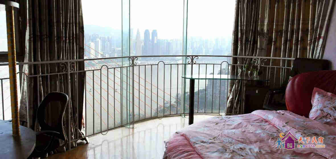 整套三室无敌夜景一线江景套房