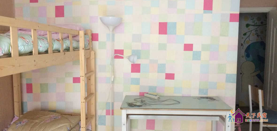 江景独卫超大女生八人间