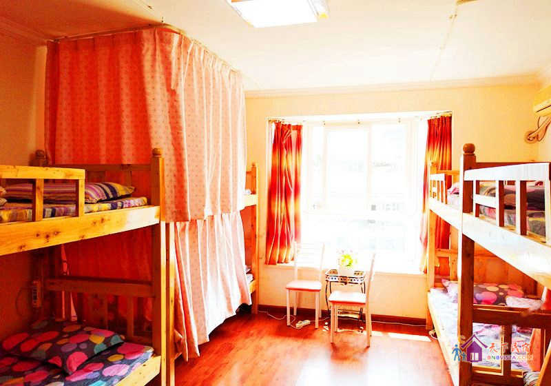 香风细细独卫女生八人间