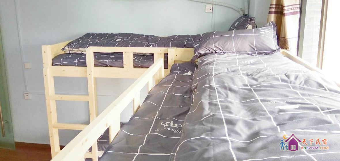 时尚男生六人间(床位)