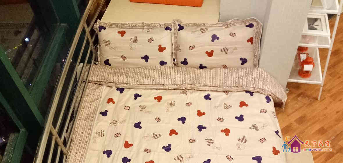 豪华跃层独卫套房