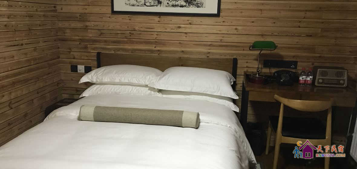 故里-标准大床房