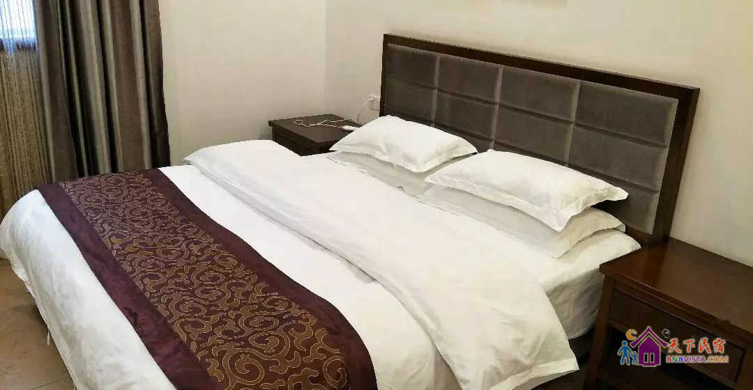 精致豪华大床房