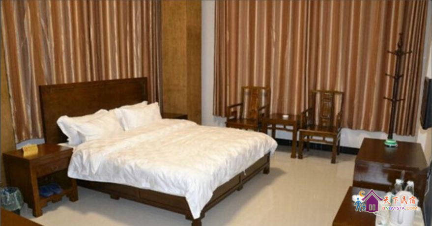 舒适大床房