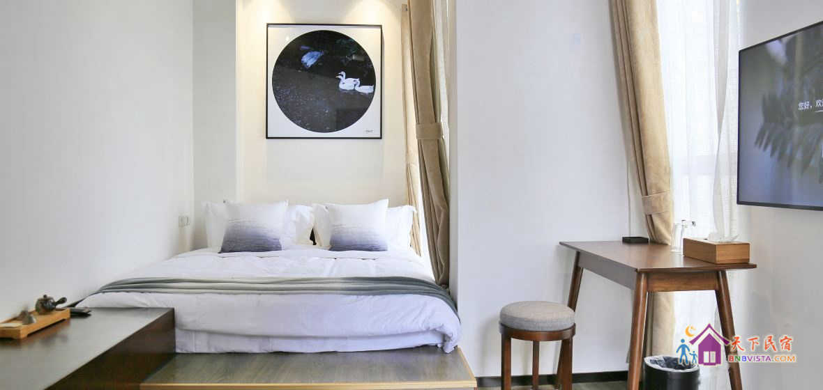 席居听溪大床房