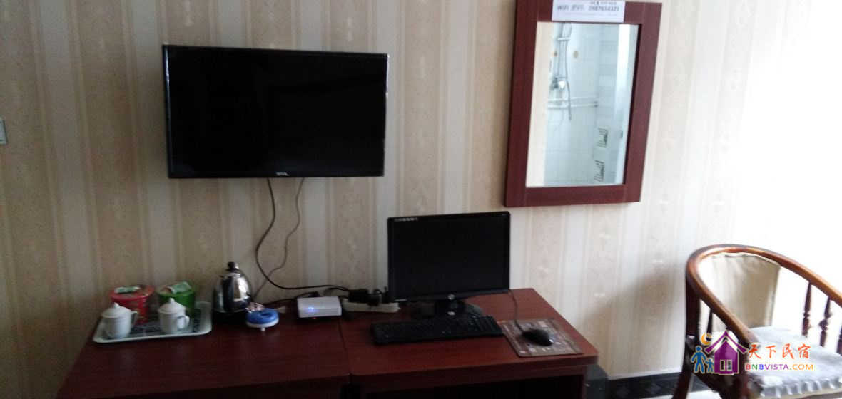 电脑双床房