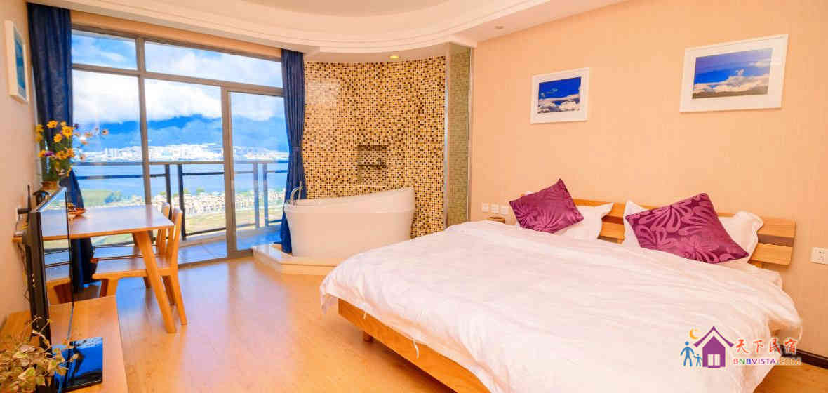 洱海一轮月海景大床房