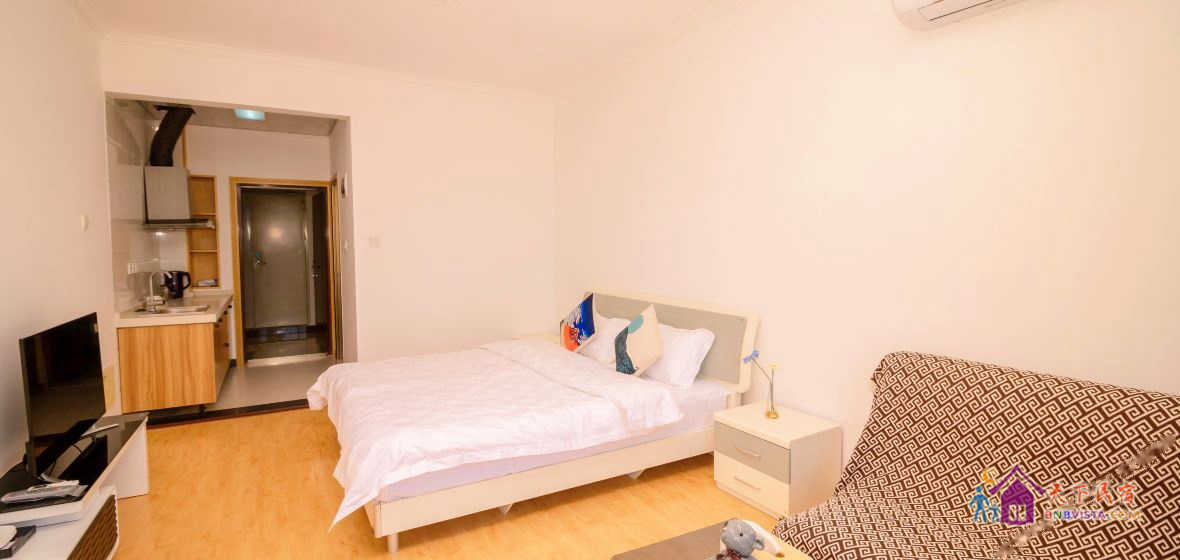 上关一簇花大床房