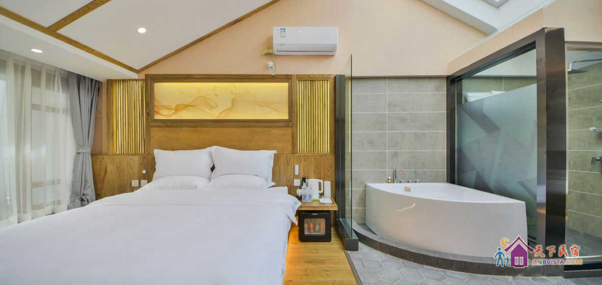 全智能豪华星空阳台大床房