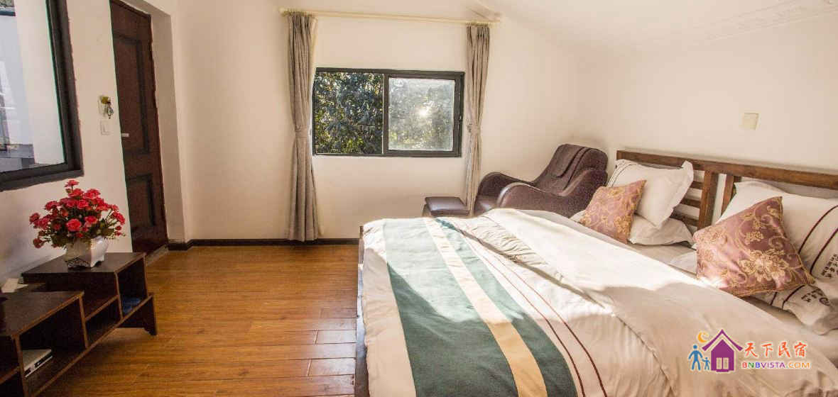 25 号琴苑店苍山观景房