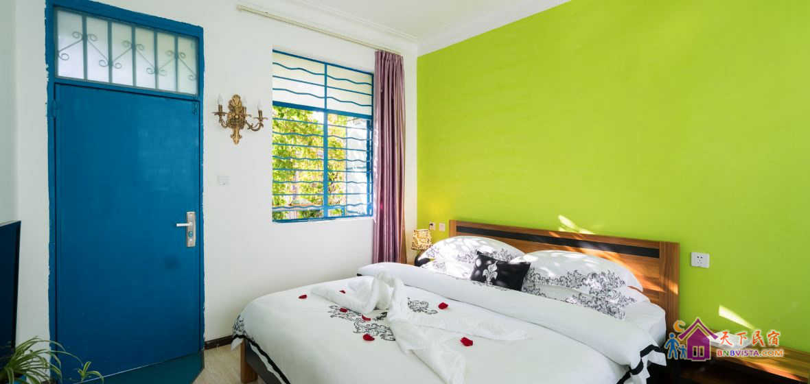 沐晨-甜蜜大床房