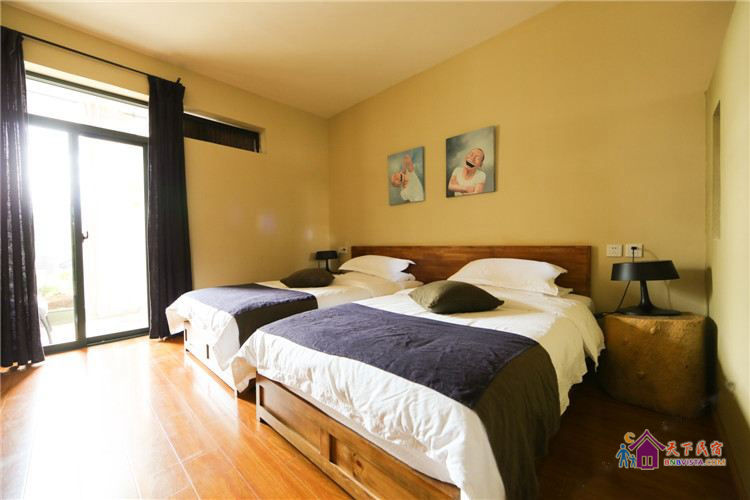 迷你阳台双标房