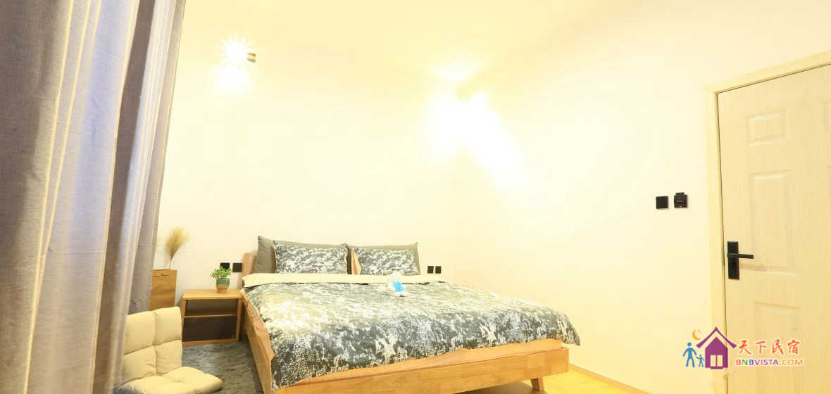 苍山云景大床房