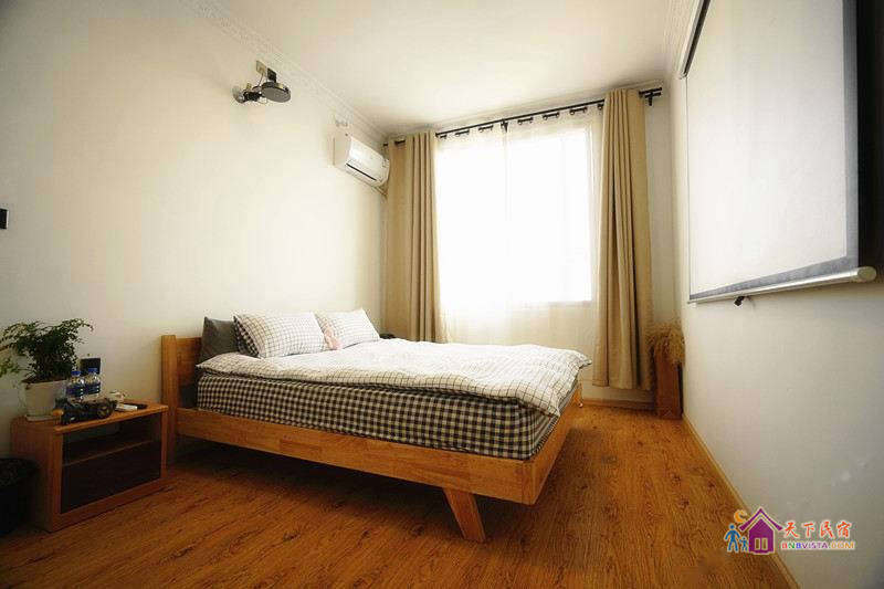 苍山云景投影大床房