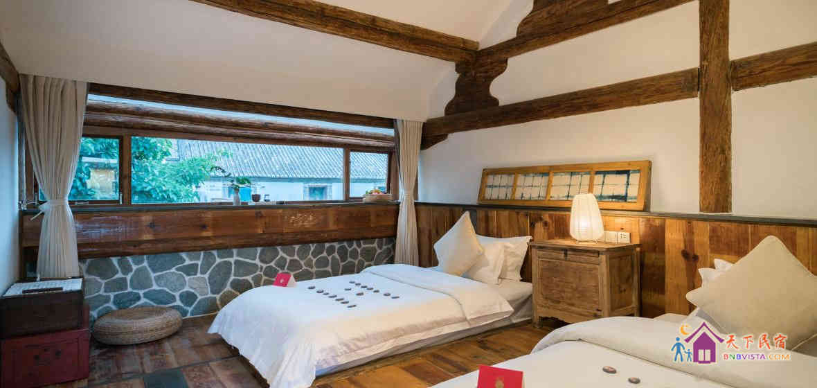 小楼怡情双床房