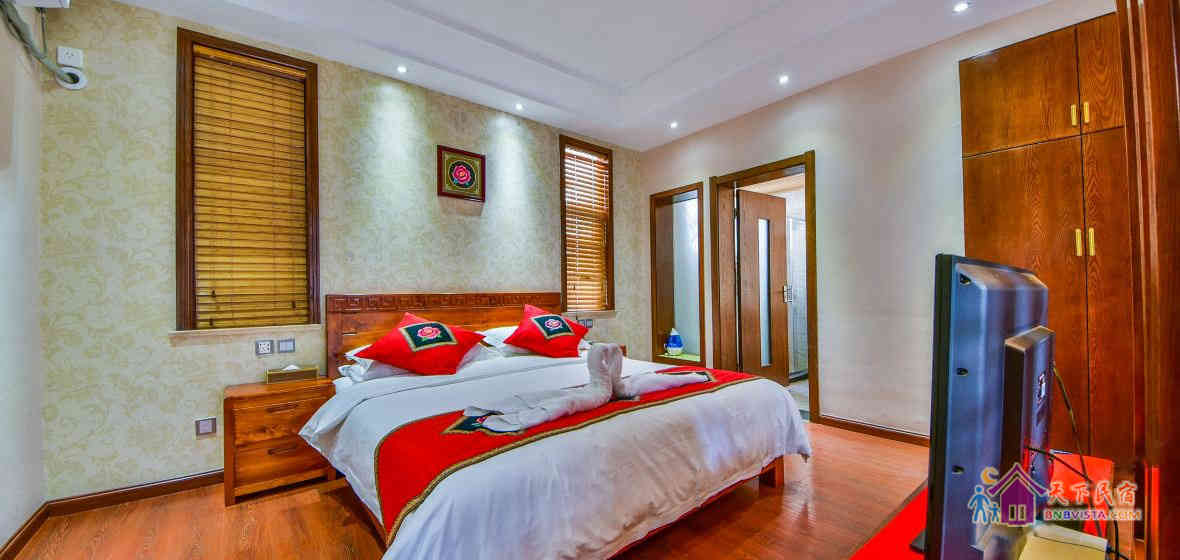 浪漫情侣大床房