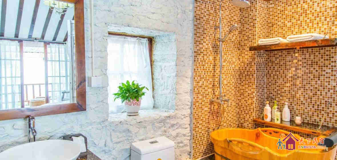 地字贰号房圆床