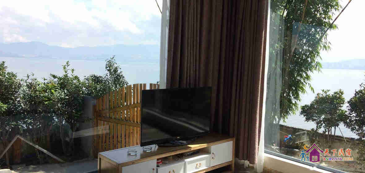 一楼180度观海听涛大床房