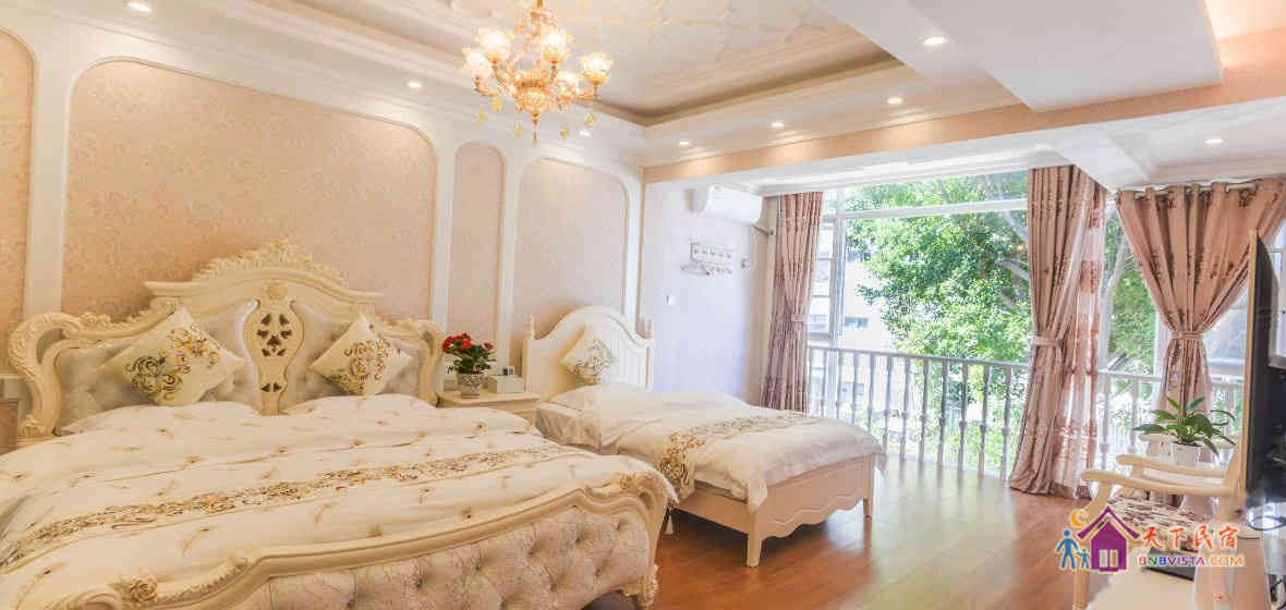 金色家园家庭房