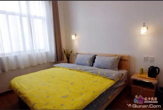 温馨大床房