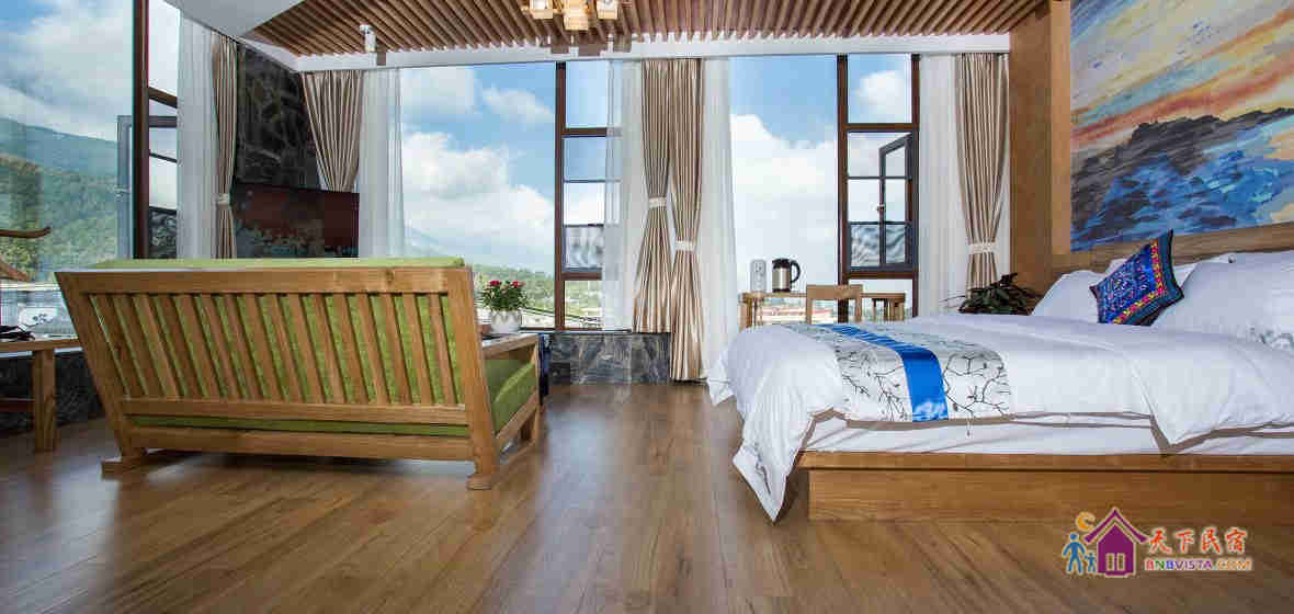 山景大床房