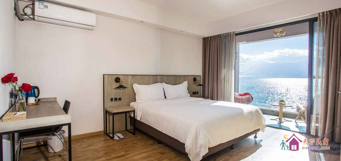 水月云天海景豪华大床房