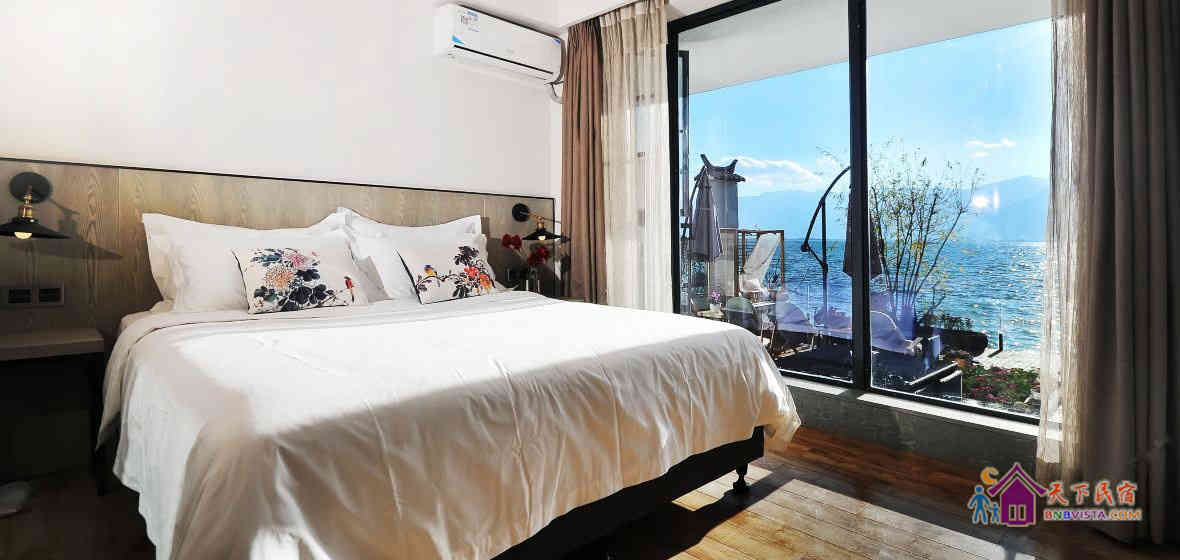 朗月清风海景大床房