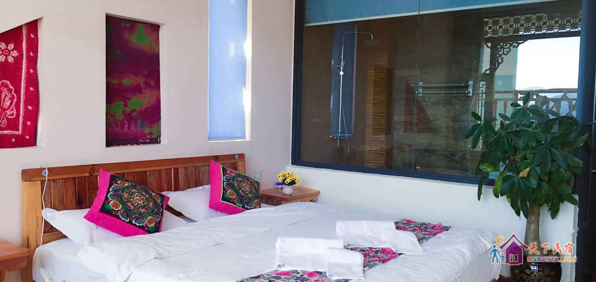 201特价庭院大床房