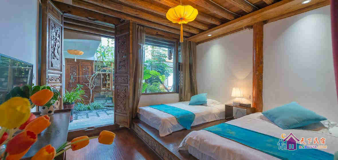 雅苑宿雨复古双床房