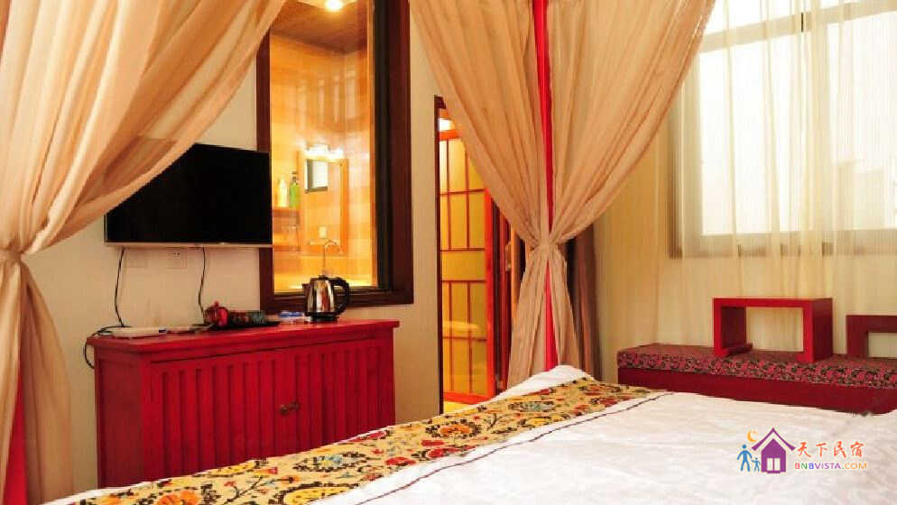 梦过纱幔大床房