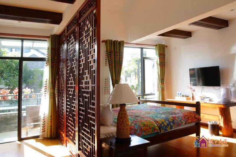 归雨四号大床房