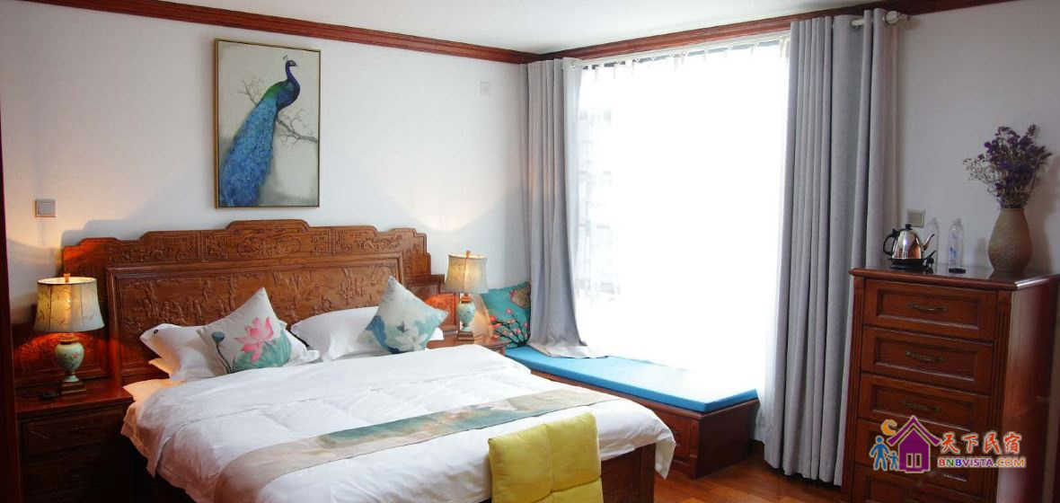 伴山家庭花园套房